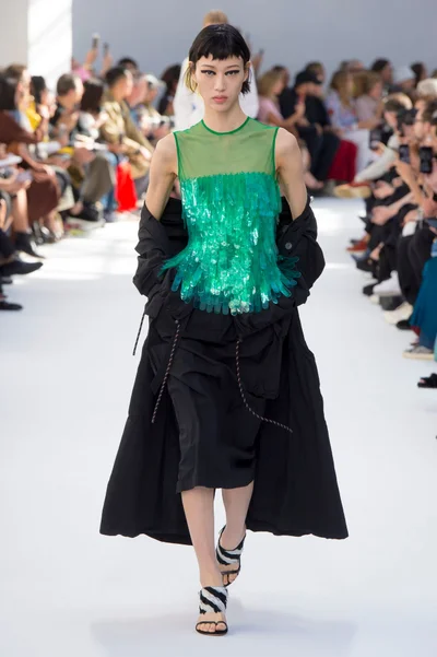 Look 7